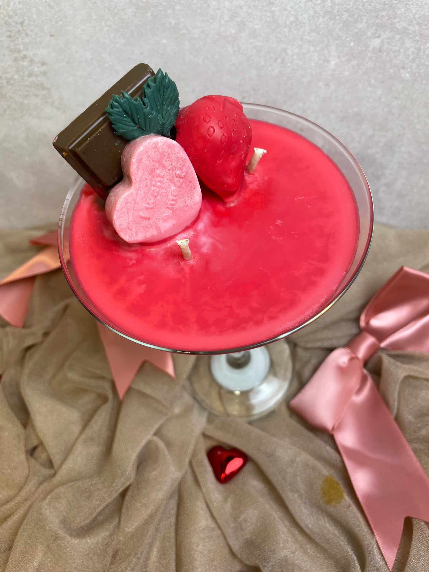 Chocolate-Covered Strawberry Martini Soy Candle | Luxury Valentine’s Day Gift