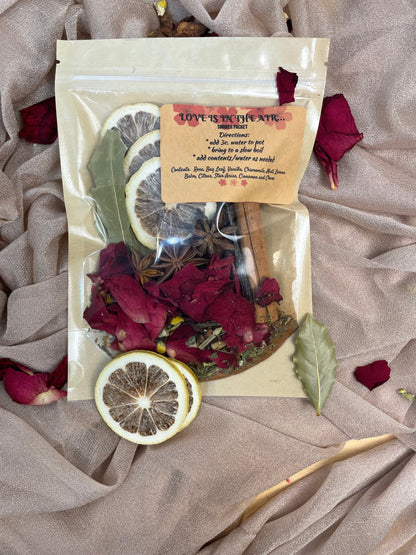 💕 Valentine’s Day 2026 Simmer Pot Packets

Choose Your Scent: Love Is in the Air or Romantic Evening