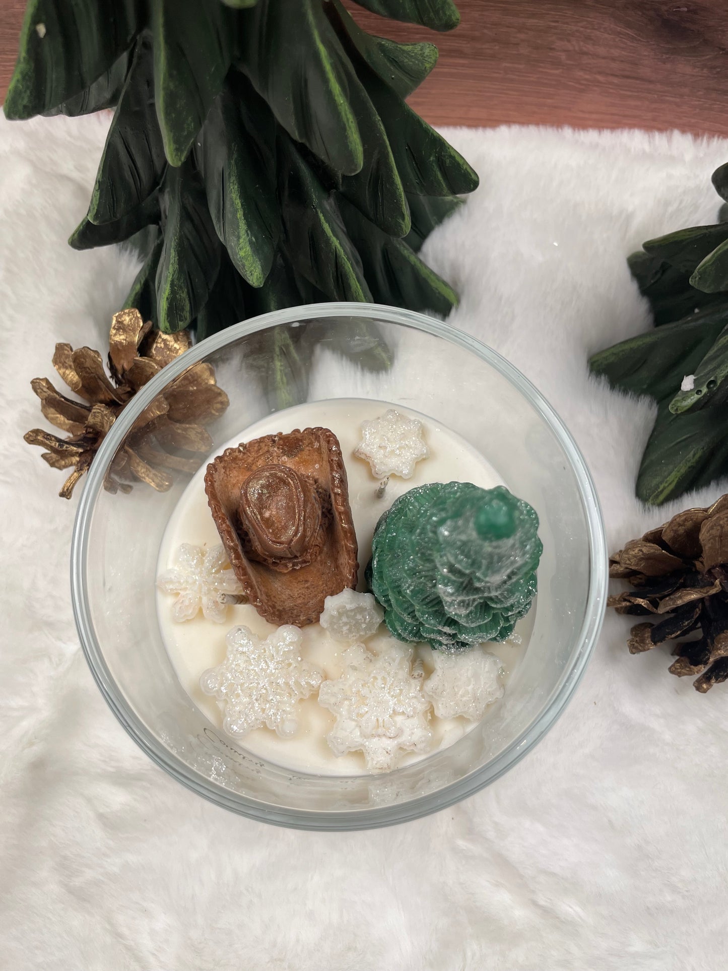 Country Christmas Soy Decorative 3-Wick Candle