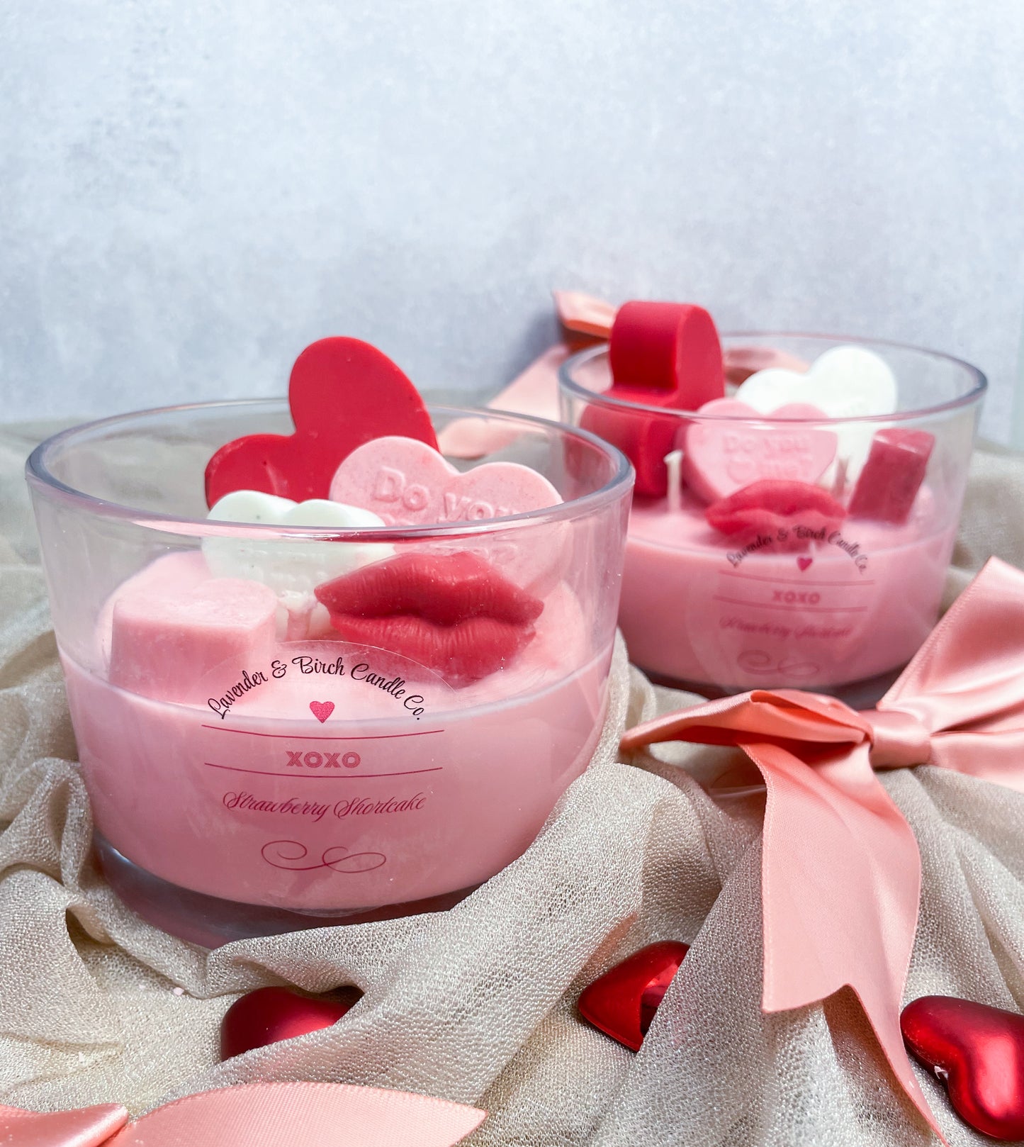 XOXO Valentine’s Day 2026 Three-Wick Soy Candle – Strawberry Shortcake Scent | Hearts & Lips Luxury Candle